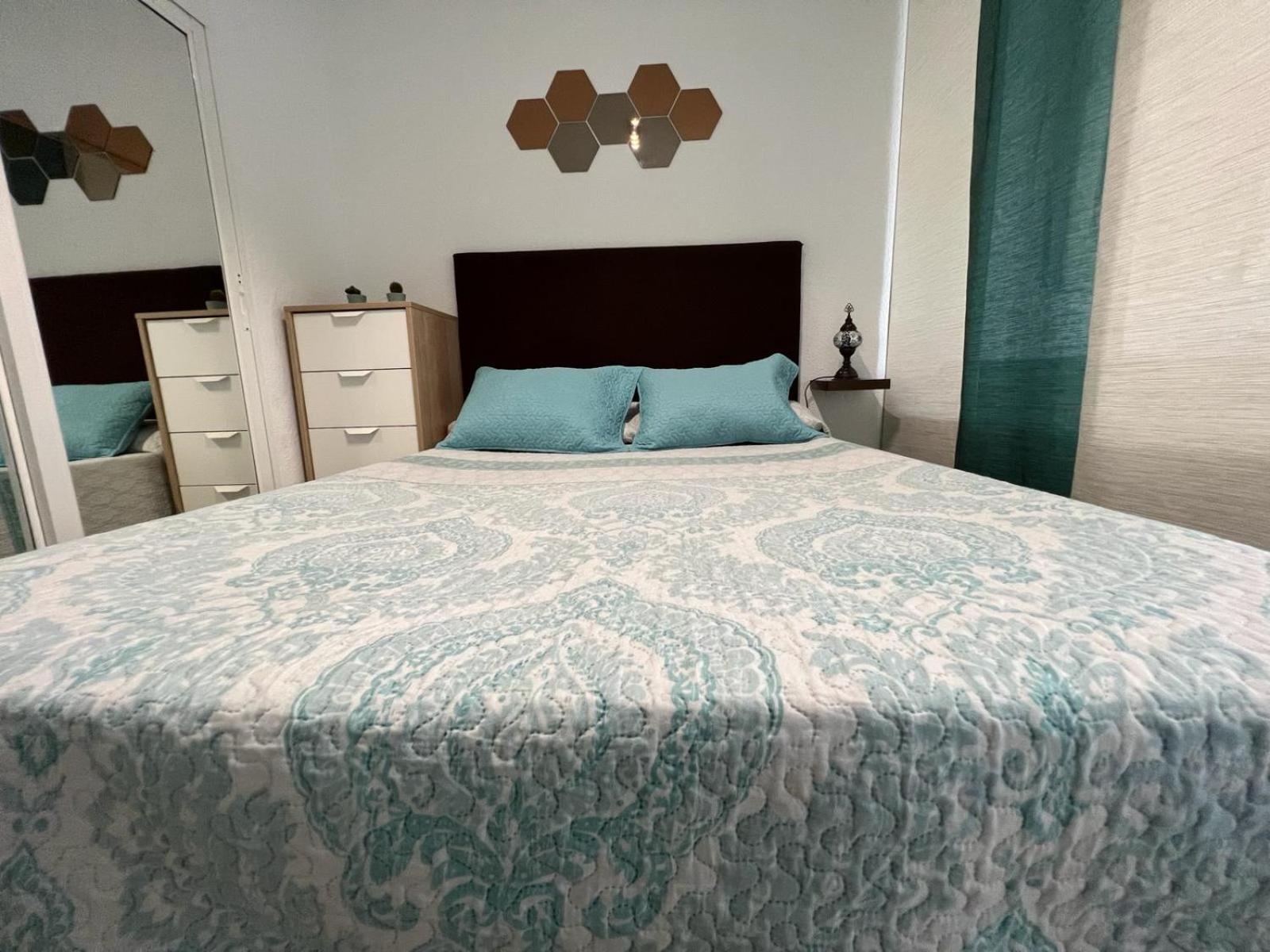 Estudio En La Carihuela Appartement